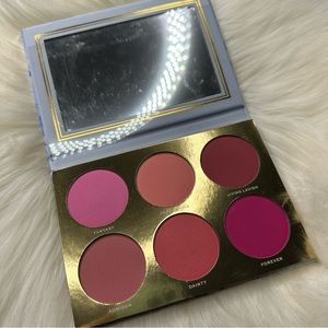 Jaclyn Hill Rouge Romance Palette